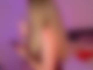Live cam show with Miss Sasha - Blonde Hair on milfzrlive.com