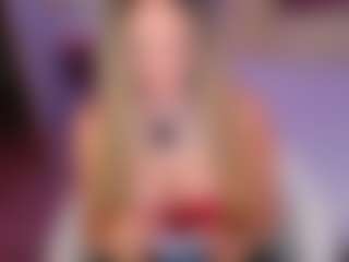 Live cam show with Miss Sasha - Sexwebcam Blonde Hair on Fit Hotties