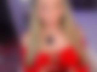 Live cam show with Miss Sasha - Shaved Pussy on Fling VIP Chat