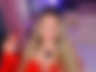 Live cam show with Miss Sasha - Blonde Hair Curvy on studioflirtlive.com