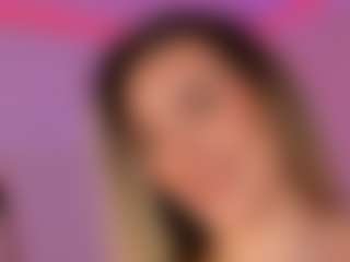 Live cam show with Miss Sasha - Bedroom Blonde Hair on StripNow