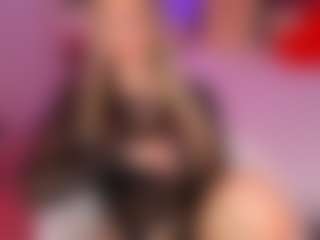 Live cam show with Miss Sasha - Blonde Hair HD on Camsoda