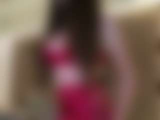 Live cam show with SweetReya - Ebony on Latina Girls