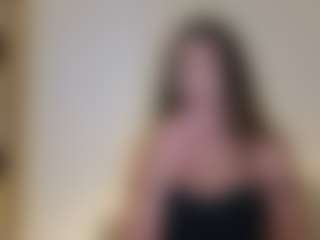 SweetReya's Live Sex Cam Show