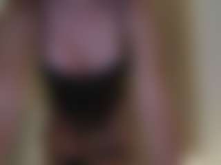 SweetReya's Live Sex Cam Show