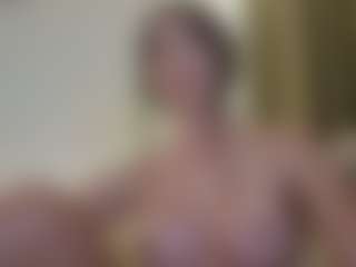 SweetReya's Live Sex Cam Show