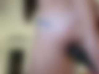 SweetReya's Live Sex Cam Show