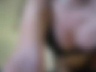 SweetReya's Live Sex Cam Show