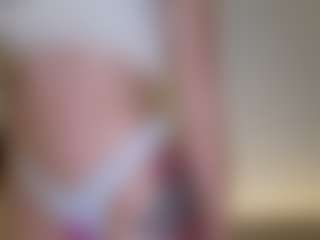SweetReya's Live Sex Cam Show