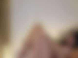 SweetReya's Live Sex Cam Show