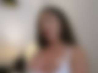 Live cam show with SweetReya - Toys on Mixed Magazine Live