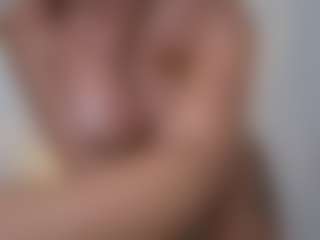 SweetReya's Live Sex Cam Show