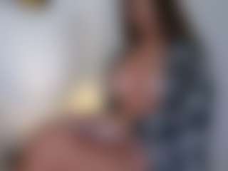SweetReya's Live Sex Cam Show