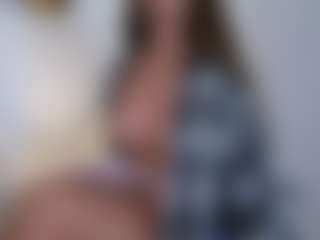 SweetReya's Live Sex Cam Show