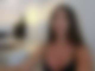 SweetReya's Live Sex Cam Show
