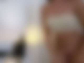 SweetReya's Live Sex Cam Show