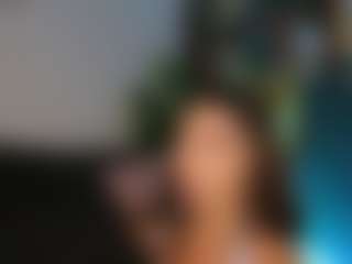 Live cam show with SweetReya - Petite on realtime-chat