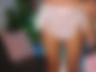 SweetReya's Live Sex Cam Show