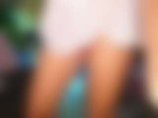 SweetReya's Live Sex Cam Show