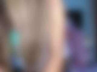 SweetReya's Live Sex Cam Show