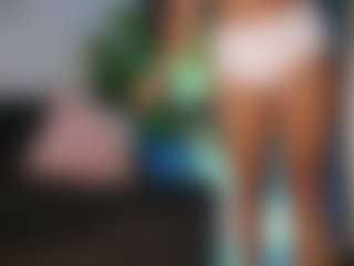 Live cam show with SweetReya - American Petite on sexylive.show | united states