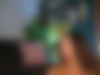 SweetReya's Live Sex Cam Show