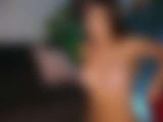 SweetReya's Live Sex Cam Show