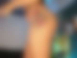 SweetReya's Live Sex Cam Show