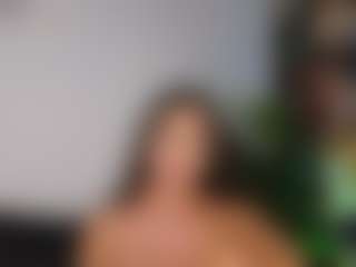 SweetReya's Live Sex Cam Show