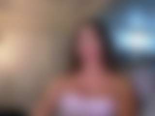SweetReya's Live Sex Cam Show