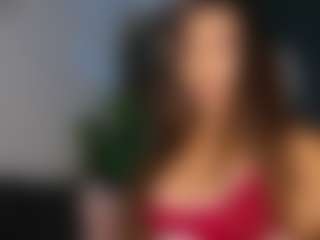 Live cam show with SweetReya - Brown Eyes on Camsoda