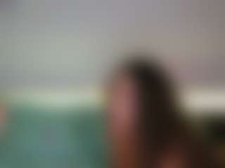 Live cam show with SweetReya - Cum on parknlotfishbdy