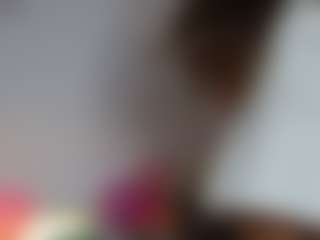 SweetReya's Live Sex Cam Show