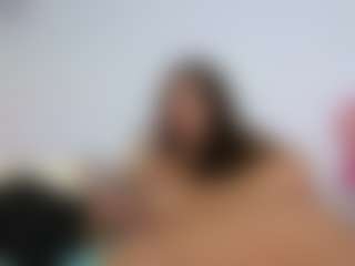 Live cam show with SweetReya - HD on SxyPornLive