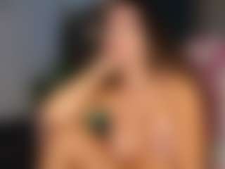 SweetReya's Live Sex Cam Show