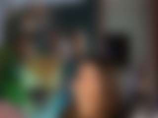 SweetReya's Live Sex Cam Show