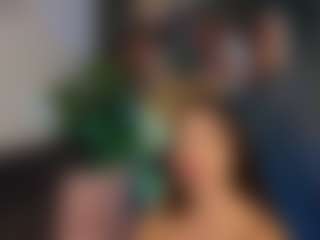 SweetReya's Live Sex Cam Show
