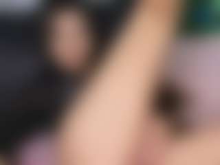 SweetReya's Live Sex Cam Show