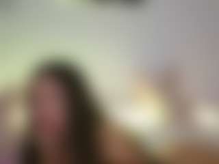 Live cam show with SweetReya - Oil on Camsoda