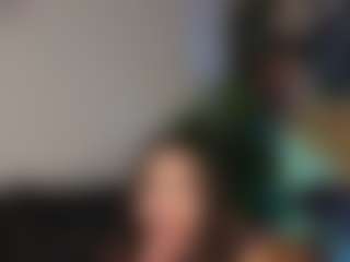 SweetReya's Live Sex Cam Show