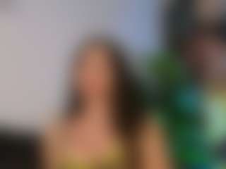 Live cam show with SweetReya - Brown Eyes Teen (18+) on Strip Flash - Live Sex Shows