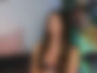 Live cam show with SweetReya - Petite on Camsoda