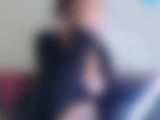 Live cam show with CamPrincess - Dildo Or Vibrator MILF on PervPlay.com