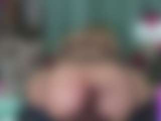 -R-A-R-E-'s Live Sex Cam Show