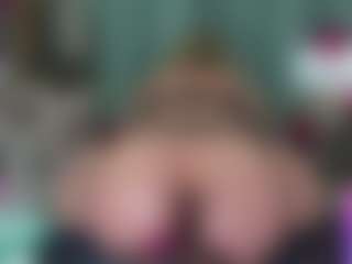 Live cam show with -R-A-R-E- - HD on galaxygirlnitro.com