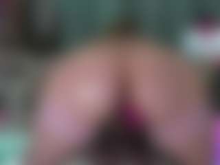 Live cam show with -R-A-R-E- - Mature on crypto-cams
