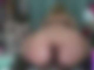 Live cam show with -R-A-R-E- - Blonde Hair on Camsoda