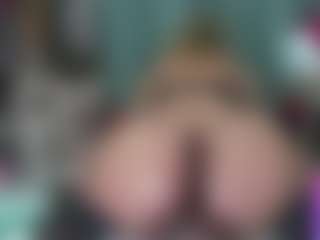 -R-A-R-E-'s Live Sex Cam Show