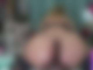 Live cam show with -R-A-R-E- - Underwear on Latina Girls