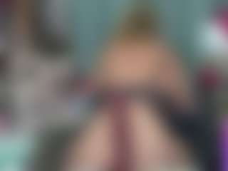 Live cam show with -R-A-R-E- - Panty on alttransgirls